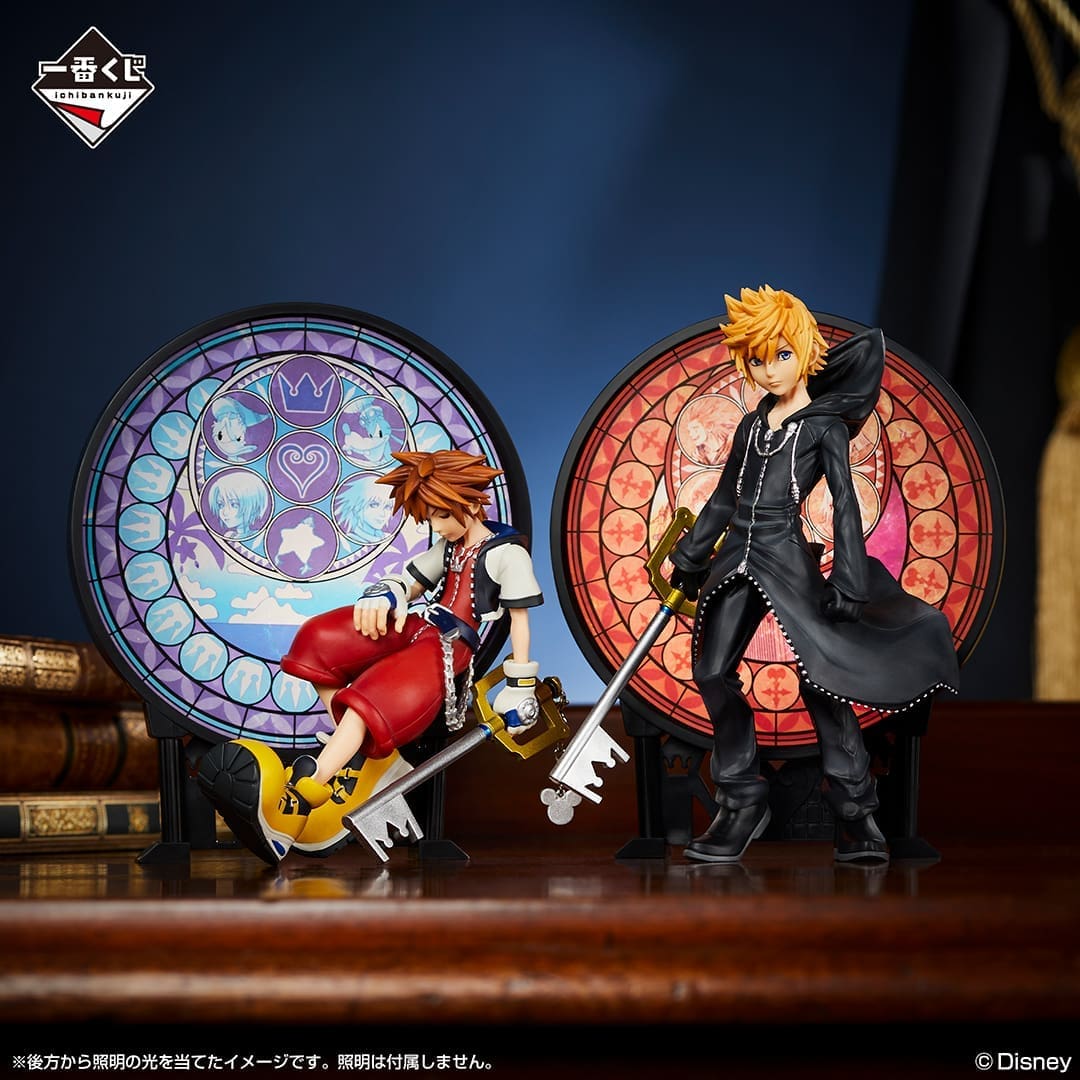 KINGDOM HEARTS-Roxas Figure-Linking Hearts 5 KINGDOM HEARTS-Roxas Figure-Linking Hearts - Image 5
